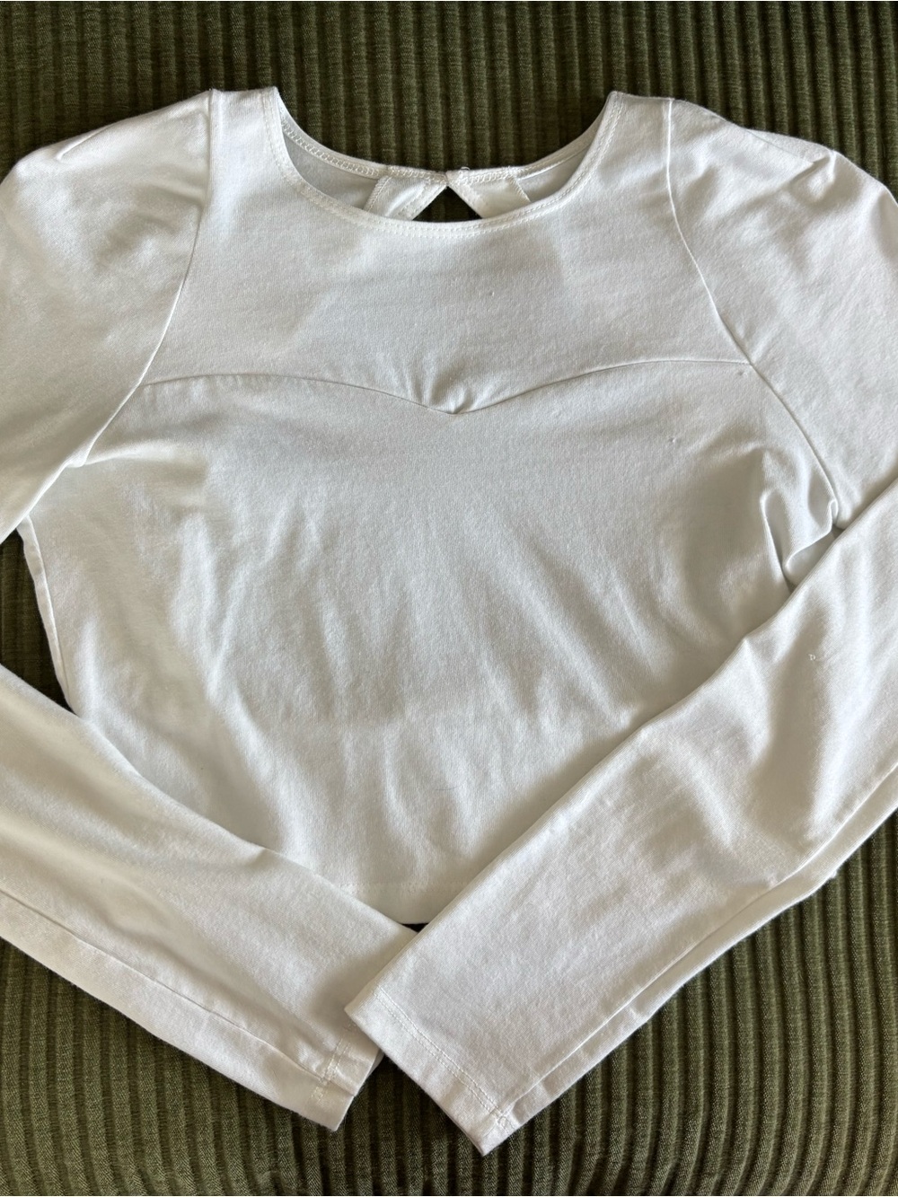 Women's White Long-Sleeve Backless Top